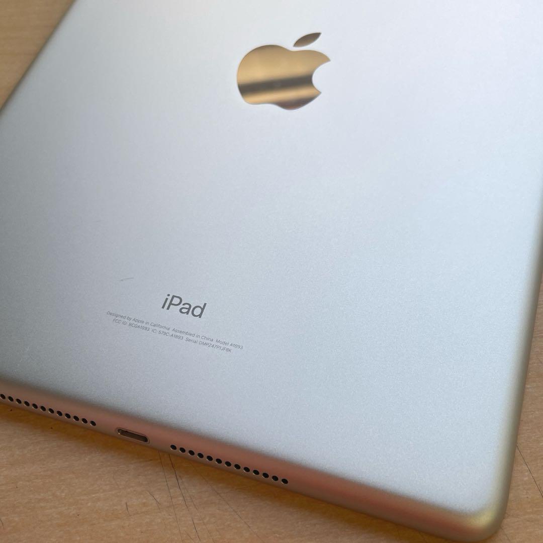 iPad 第6世代　A1893　Wi-Fiモデル　シルバー　32GB 超美品#6
