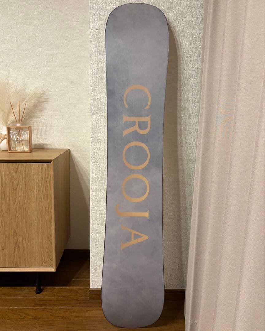 【再値下げ】WORM 142cm 24-25 CROOJA 板