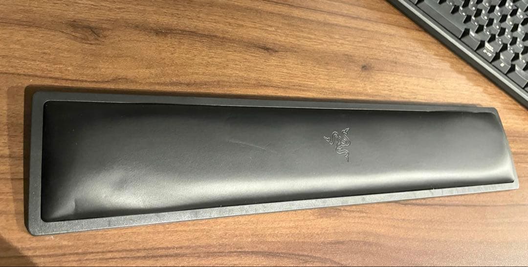 【Razer】BLACKWIDOW V3 RRO キーボード Yellow