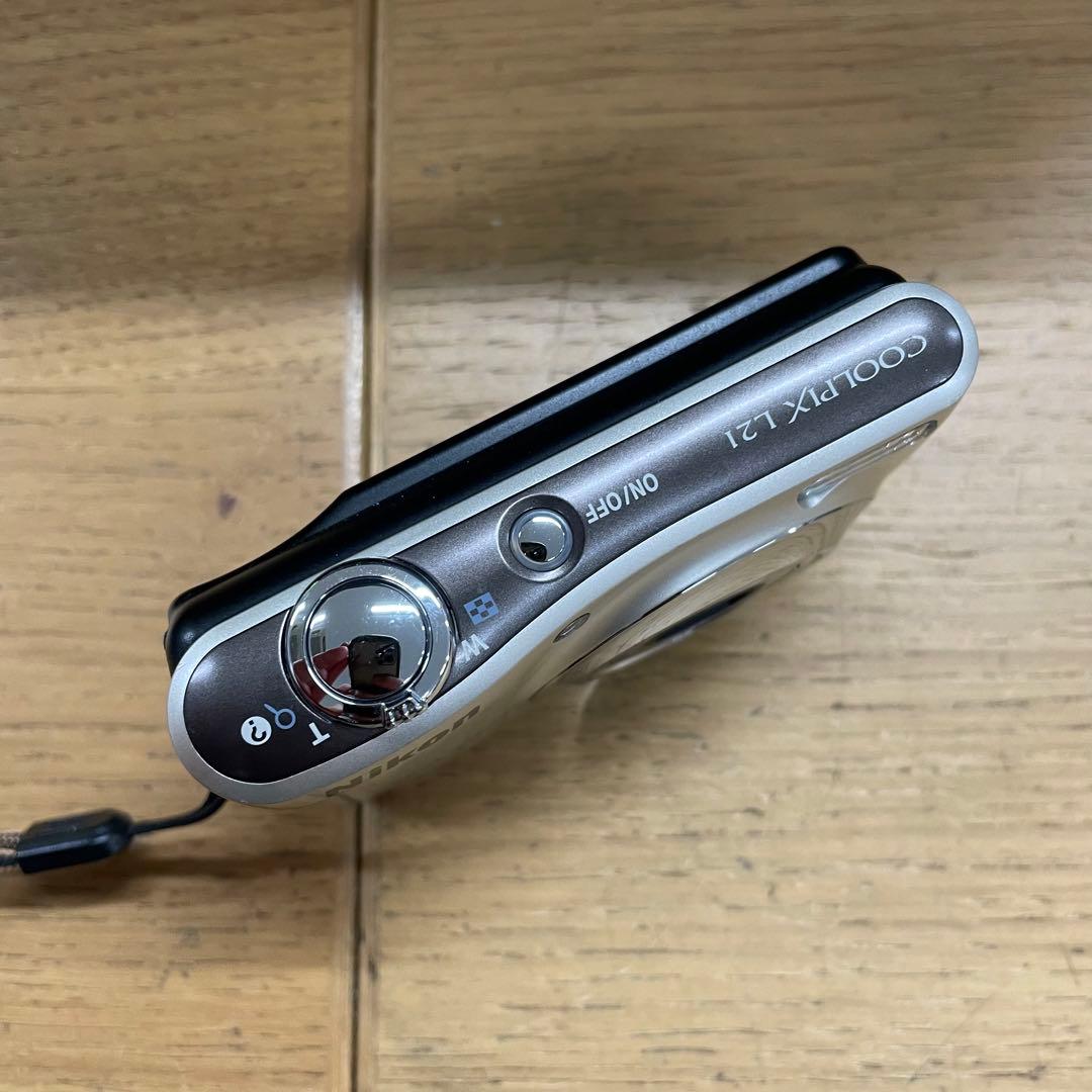 動作品 Nikon Coolpix L21 コンパクトデジタルカメラ