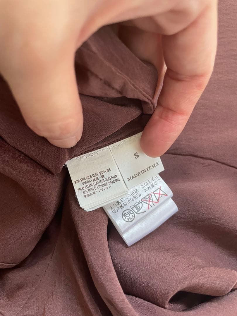 ブルネロクチネリ　シルクブラウス