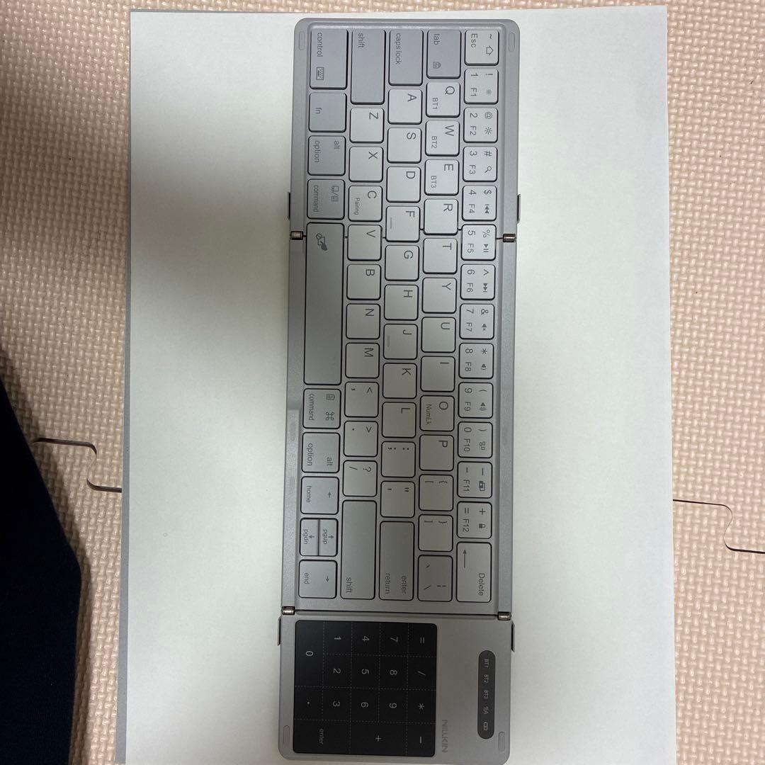 NILLKN Cube Pocket Keyboard シルバー