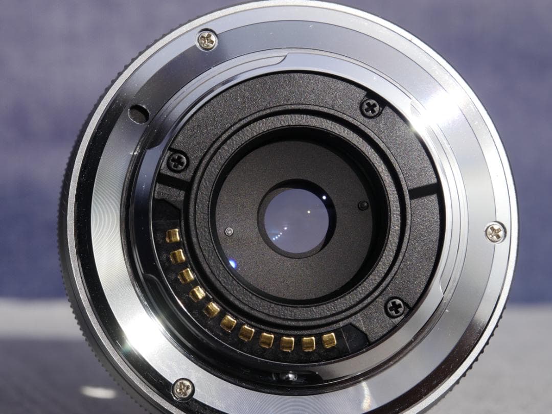 オリンパス M,ZUIKO14-42パワーズーム マルミ保護レンズ付き