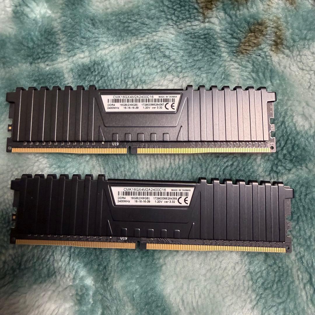 Corsair Vengeance LPX DDR4 メモリ 16GB