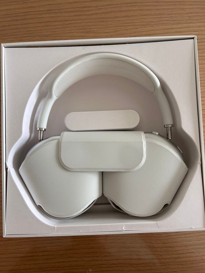 Apple AirPods Max ワイヤレスヘッドホン シルバー