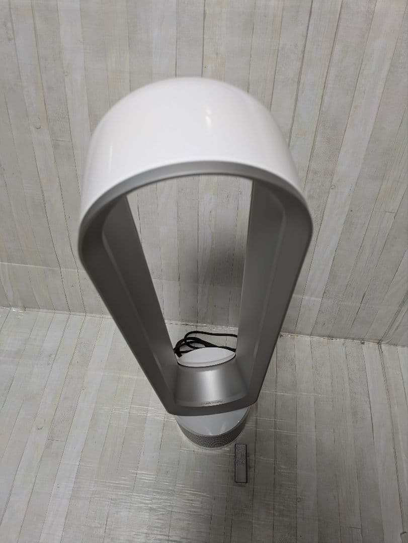 Dyson ダイソン 空気清浄機能付き扇風機 TP02　リモンコン付き