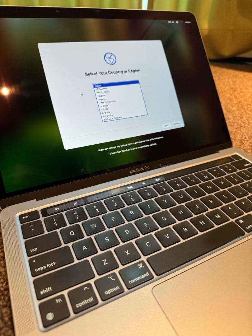 M1 Macbook Pro 13.3インチ メモリ 16GB SSD256GB