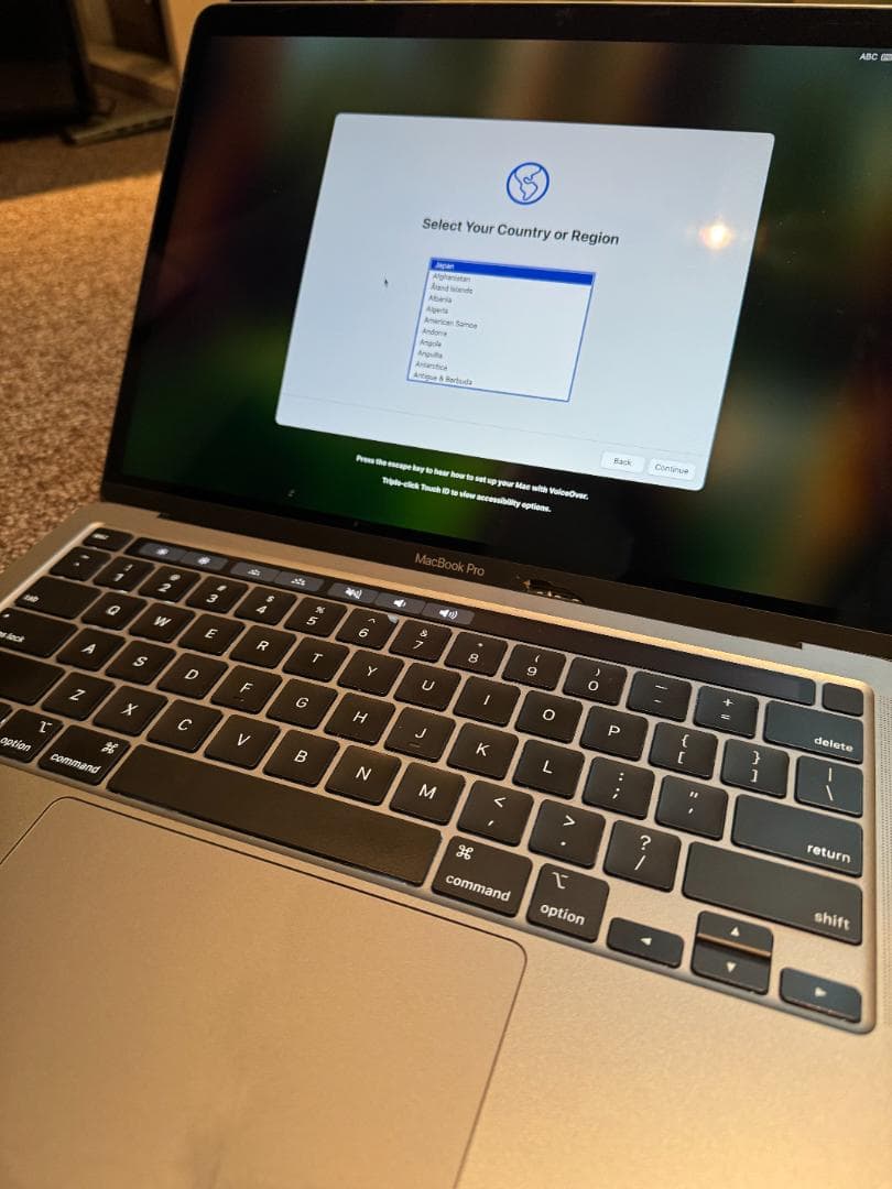 M1 Macbook Pro 13.3インチ メモリ 16GB SSD256GB