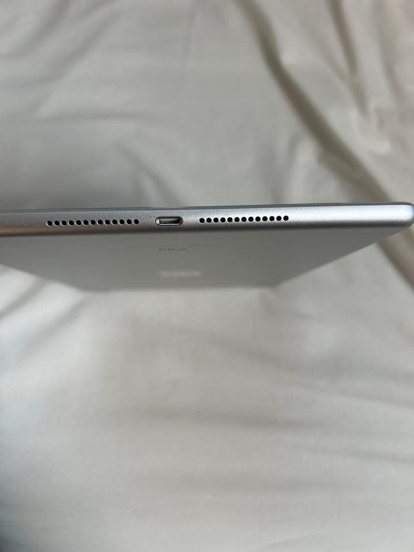 Apple iPad (第6世代) 本体32GB