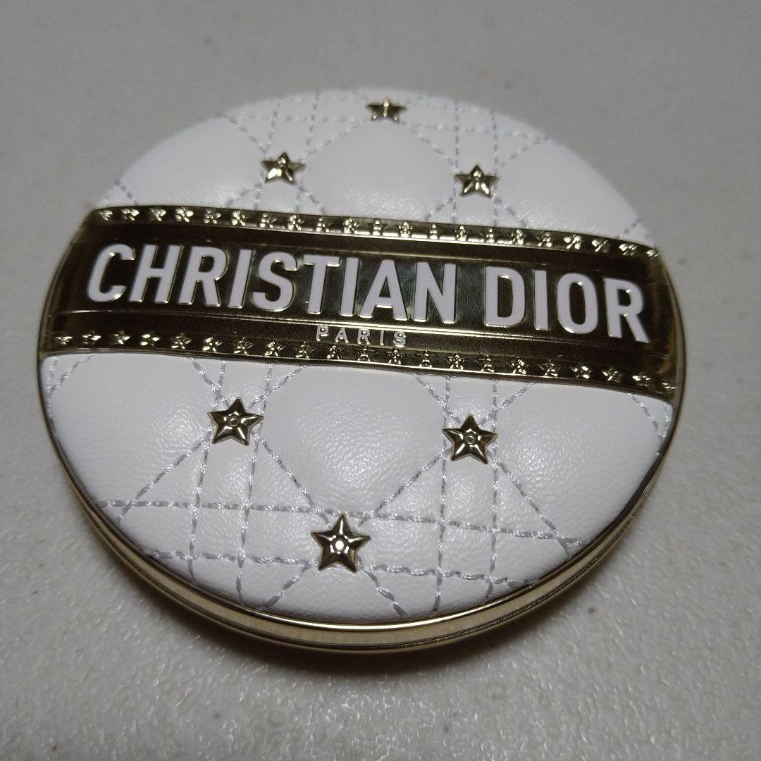 フェイスカラー DIOR FOREVER GLOW LUMINIZER 001