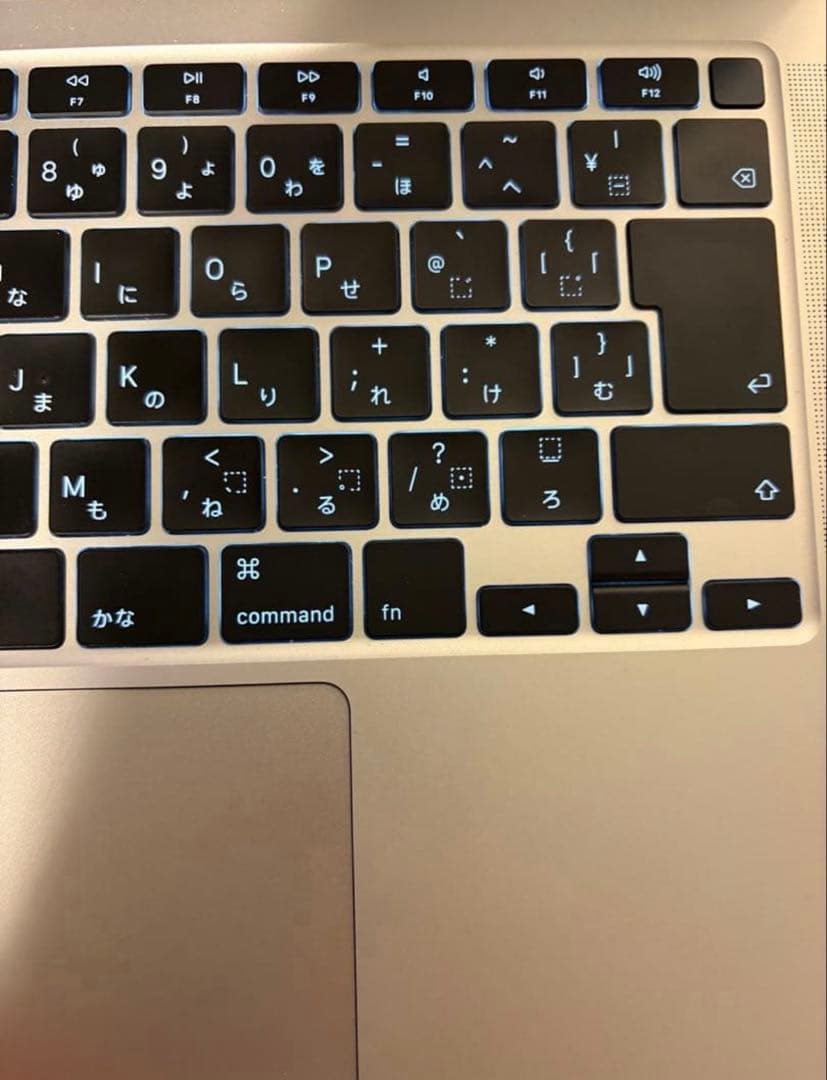 Apple MacBook 本体 充電器付き