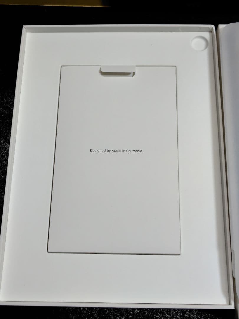 [美品] iPad Air 第5世代 スペースグレイ 64GB WiFiモデル