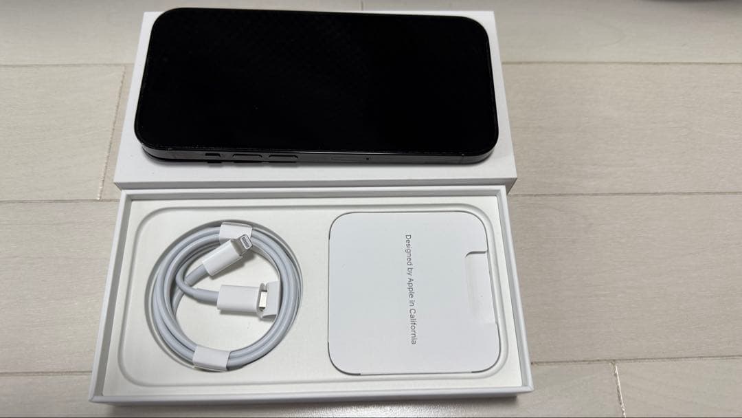 iPhone 14 pro Space Black 256 GB SIMフリー