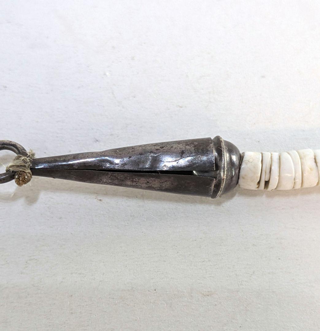 サントドミンゴ族　特大ヒシネックレス