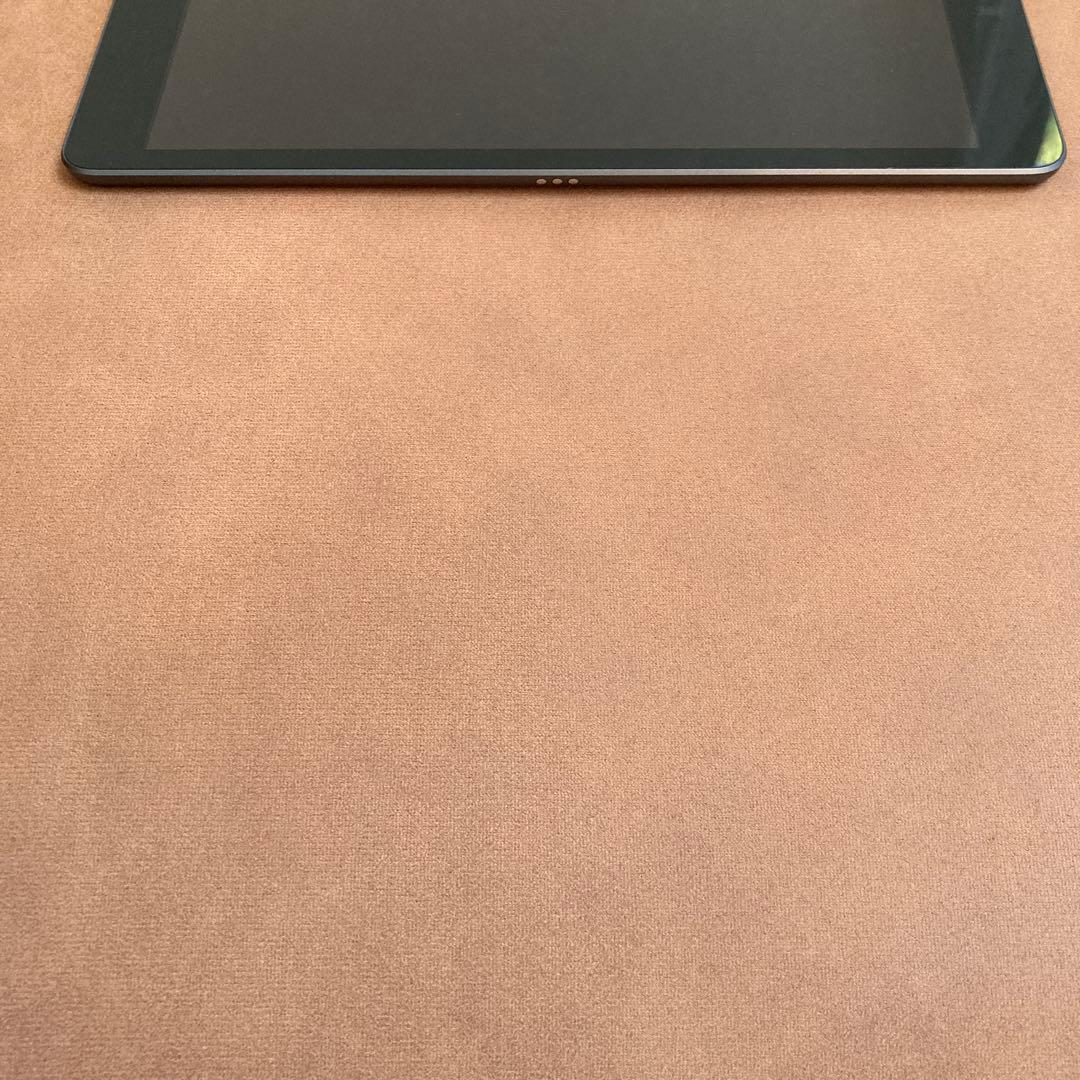 432 美品☆電池ほぼ新品☆iPad7 第7世代 32GB WIFIモデル☆