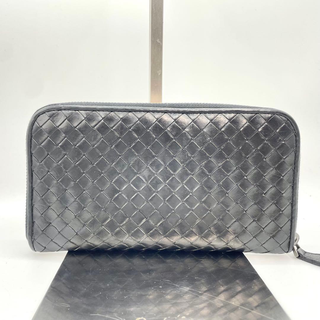 美品　ボッテガヴェネタ　イントレチャート　長財布　ラウンドファスナー　ブラック