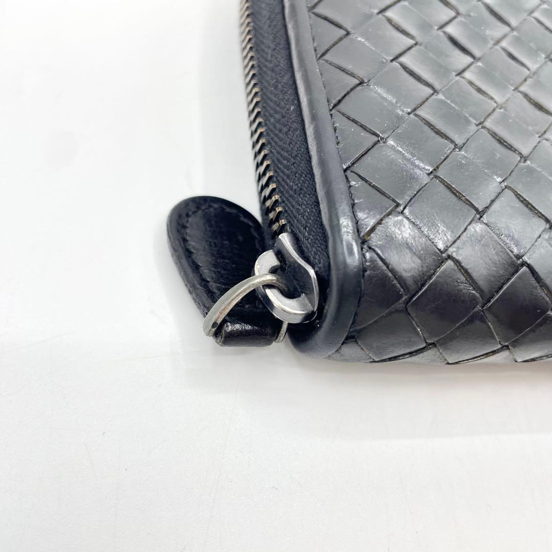 美品　ボッテガヴェネタ　イントレチャート　長財布　ラウンドファスナー　ブラック