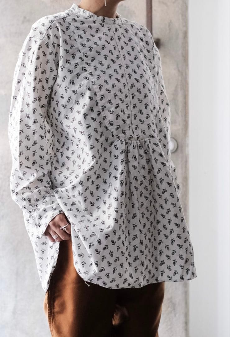 Outil「CHEMISIER CORSIER」