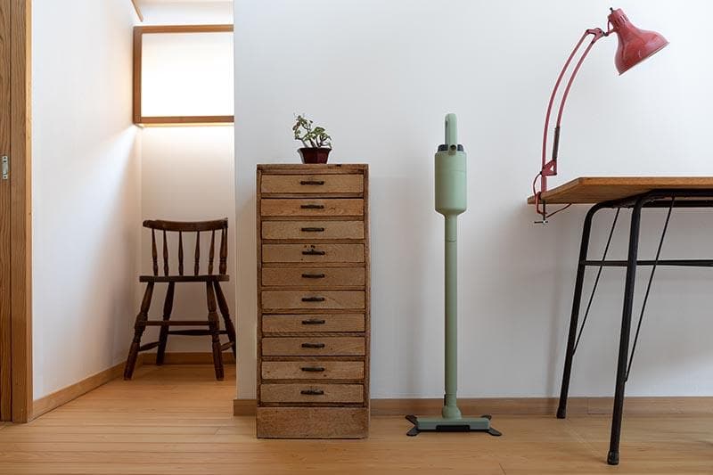 ち*よ様 バッテリー2個 ±0 コードレスクリーナー XJC-G040 掃除機新