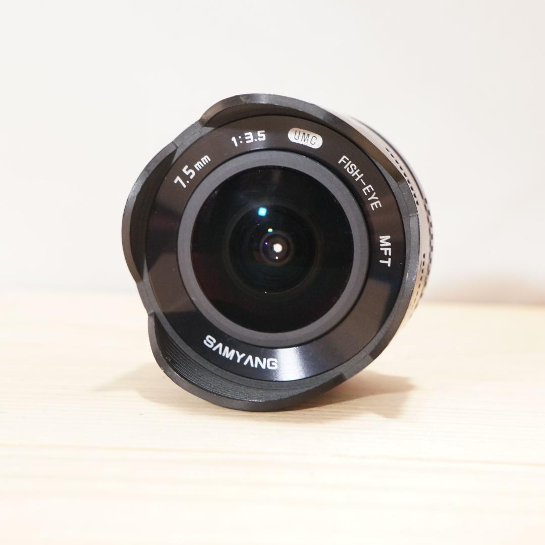 【動作確認済】SAMYANG 7.5mm 1:3.5 UMC Fish-eye