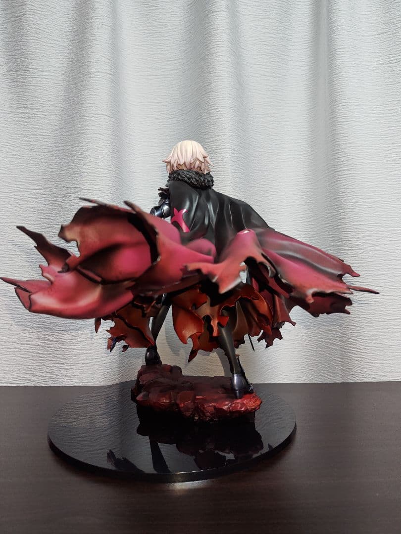 【ALTER】アヴェンジャー／ジャンヌ・ダルク〔オルタ〕 スケールフィギュア