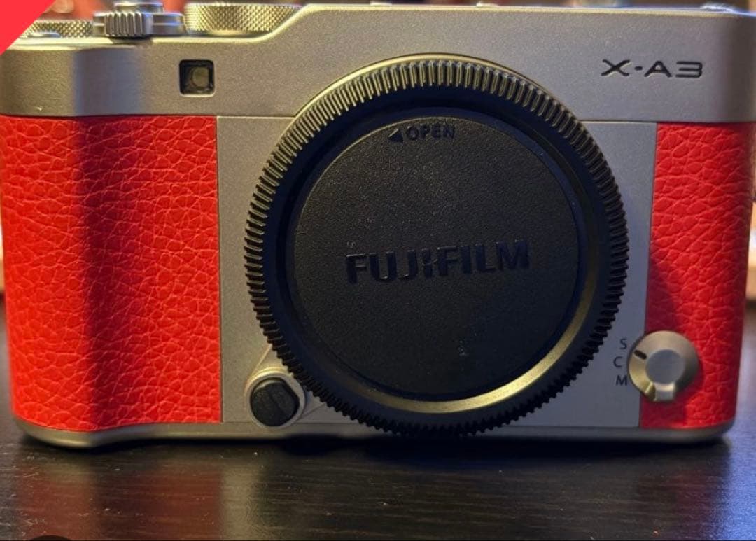 Fujifilm X-A3 レッド