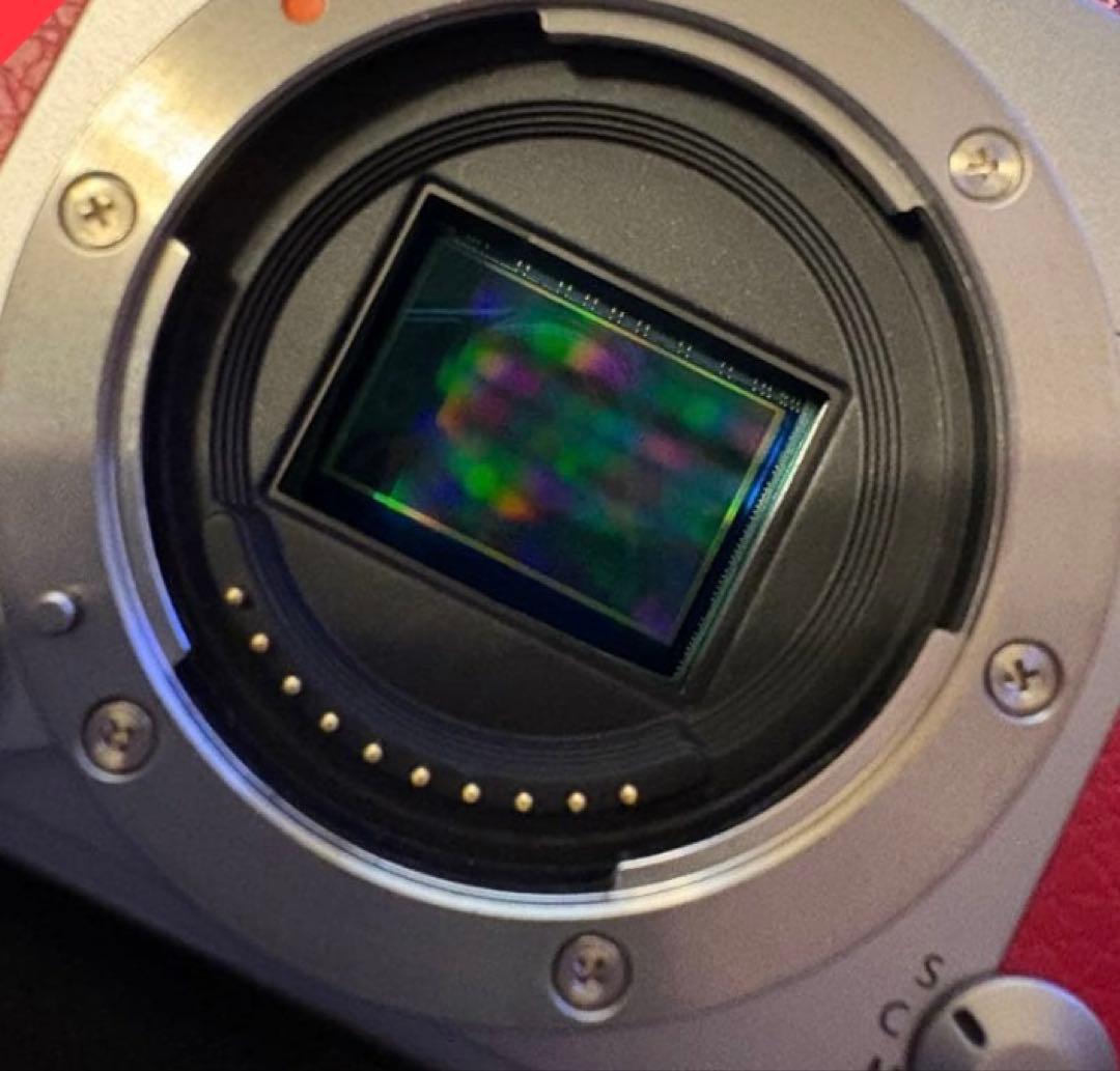 Fujifilm X-A3 レッド