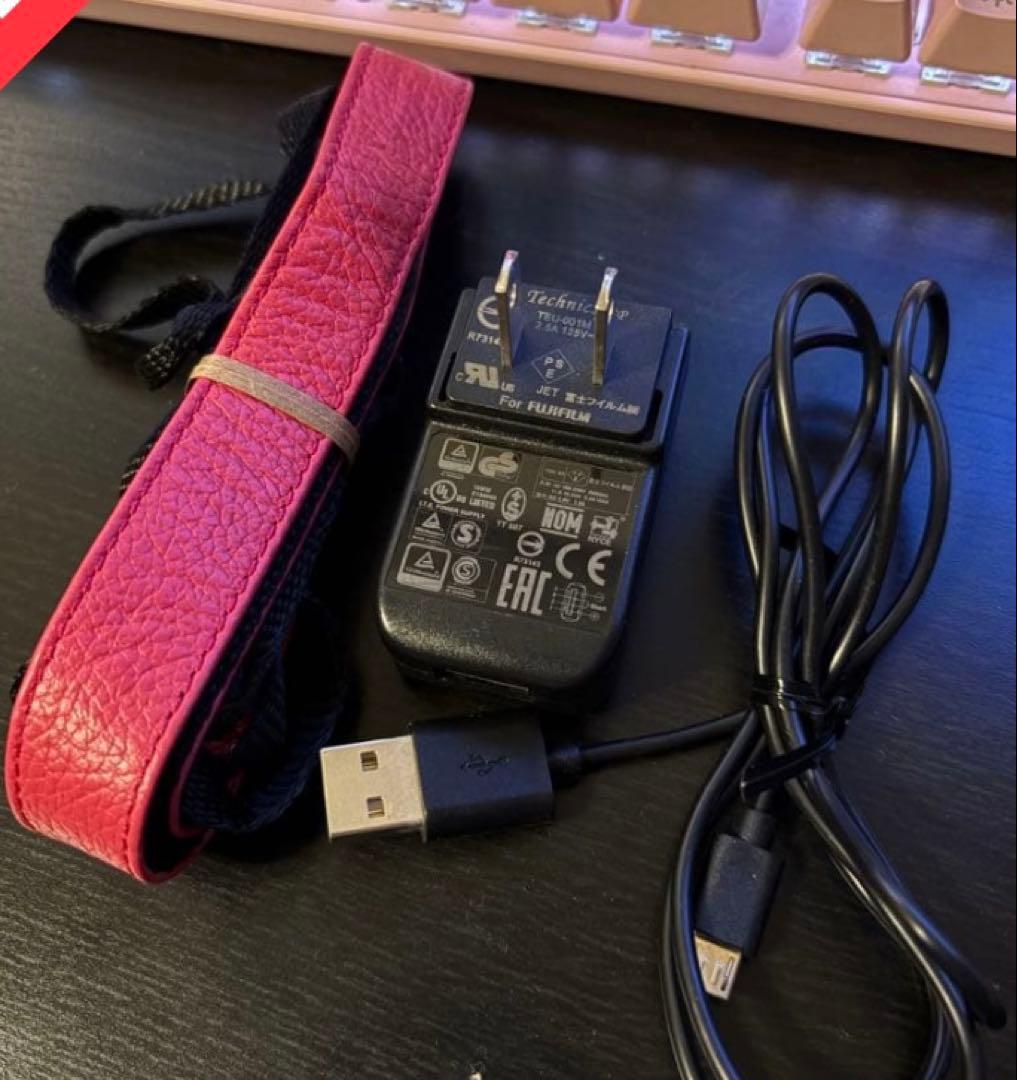 Fujifilm X-A3 レッド