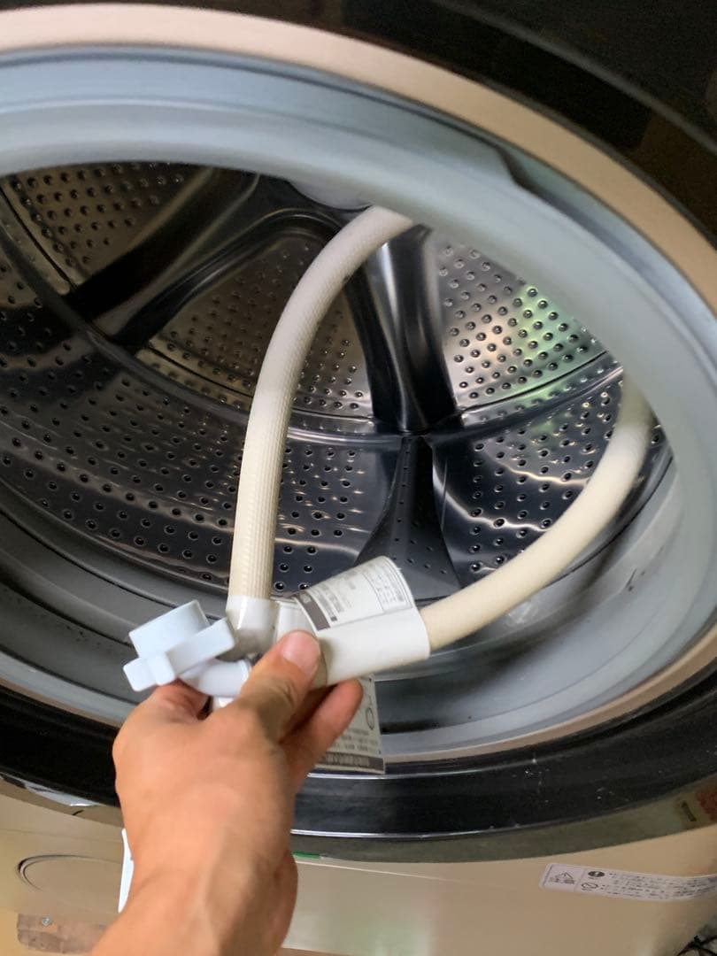 HITACHI ドラム式洗濯機　2017年