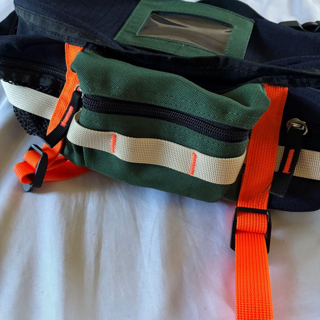 古着　GAP　オールドギャップ　ウエストポーチ　ボディバッグ