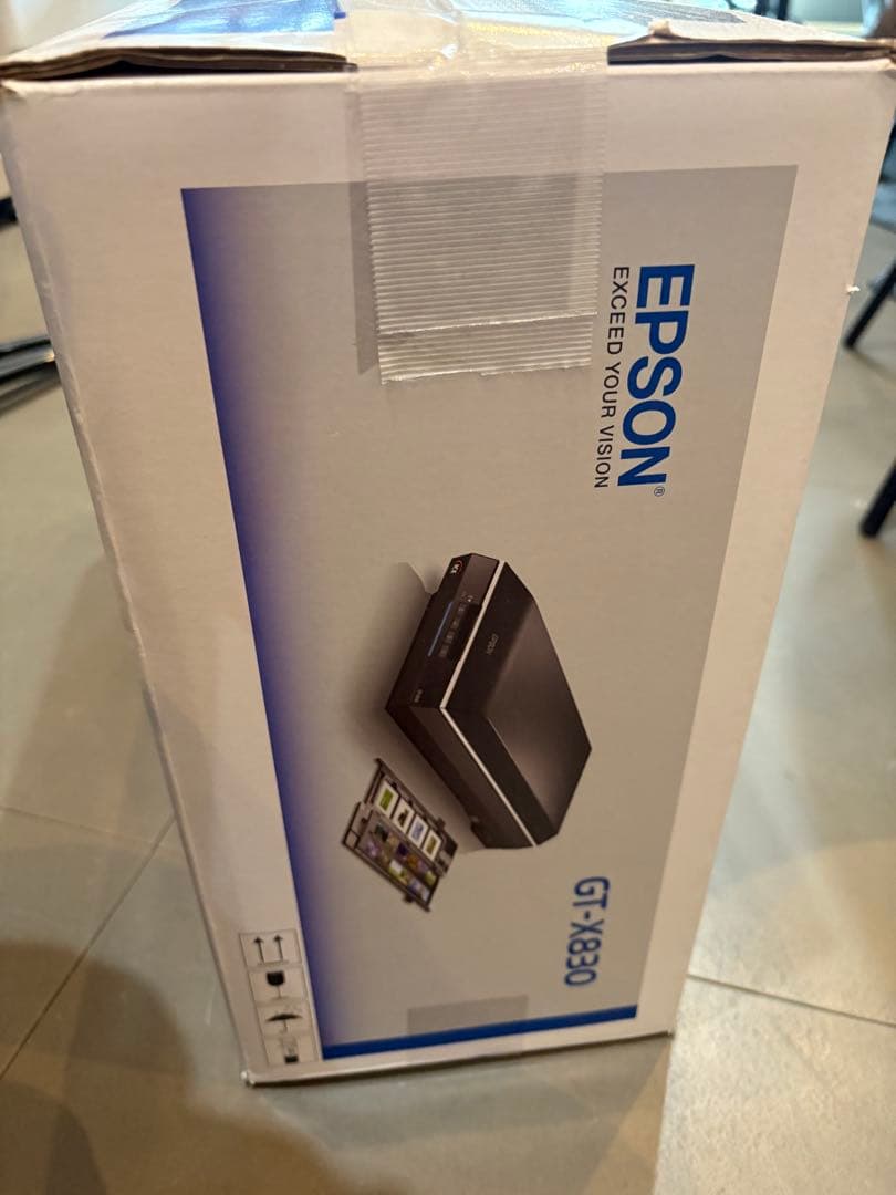 EPSON GT-X830 フラットベッドスキャナー