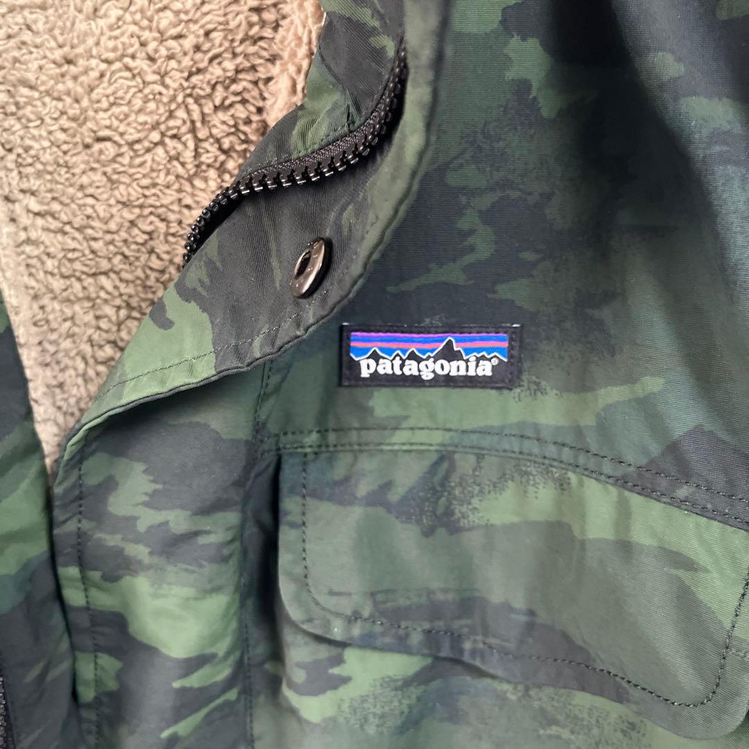 Patagonia パタゴニア イスマスパーカー カモフラ