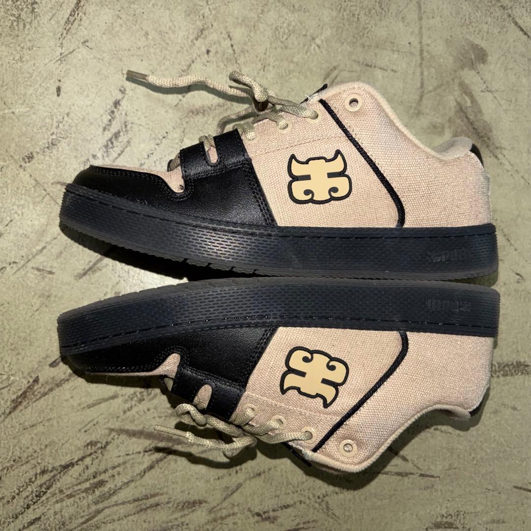 IPATH スニーカー