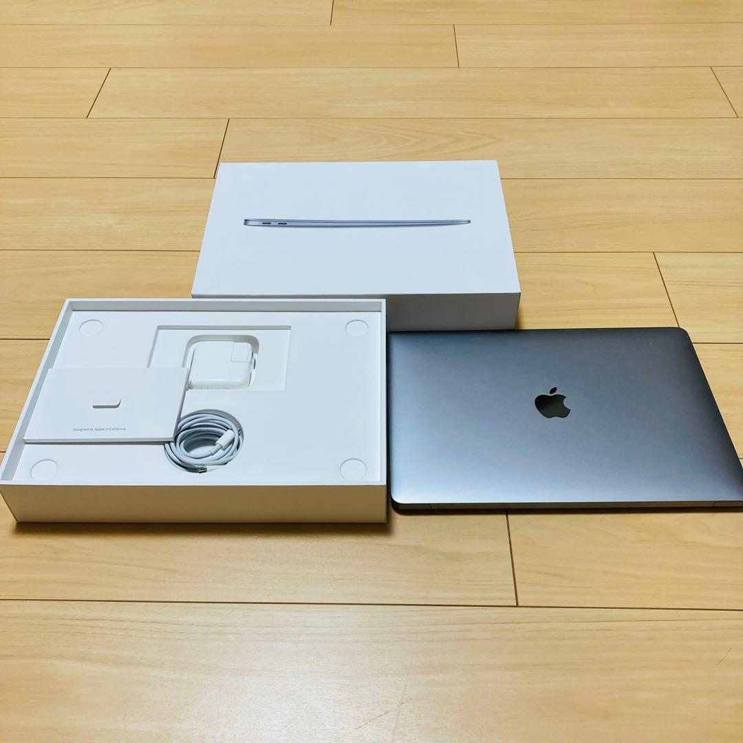 MacBookAir2018モデル128GBシルバー