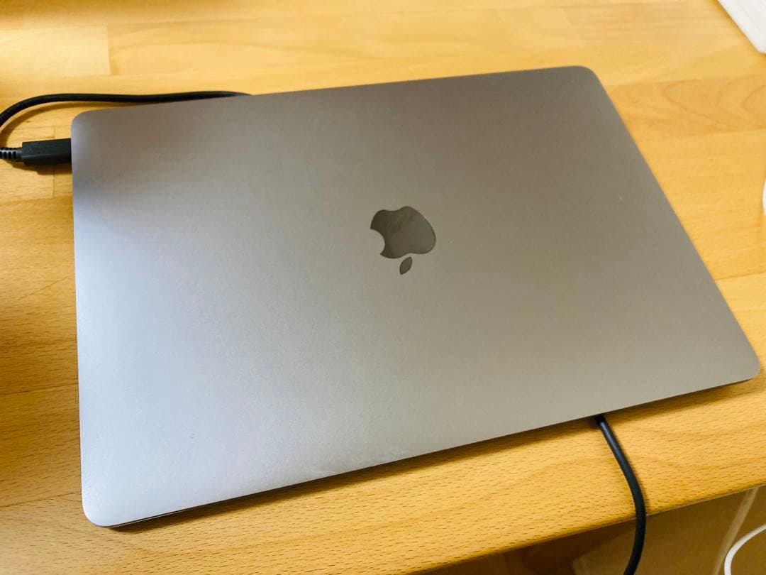 MacBookAir2018モデル128GBシルバー