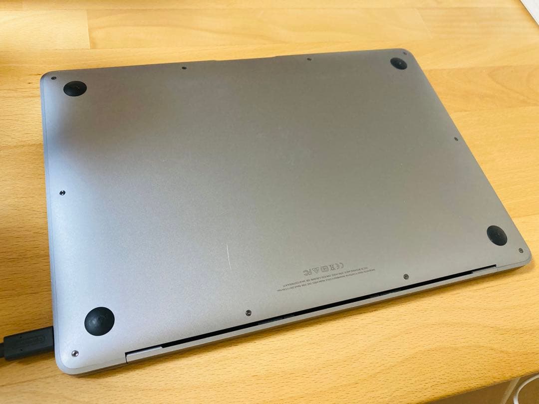 MacBookAir2018モデル128GBシルバー