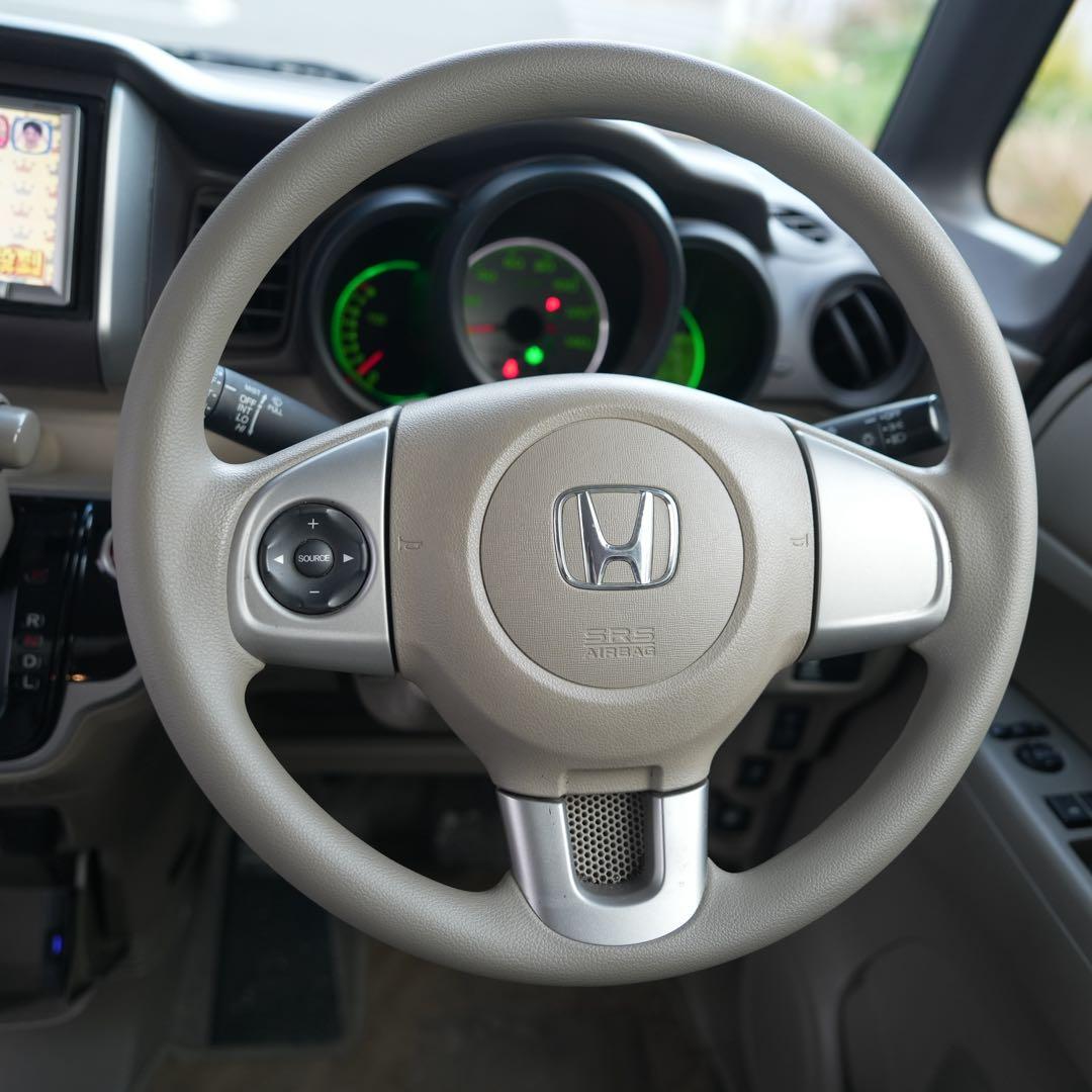 大人気‼️ 車検2年付‼️ ホンダ　N-BOX‼️ HONDA 軽自動車
