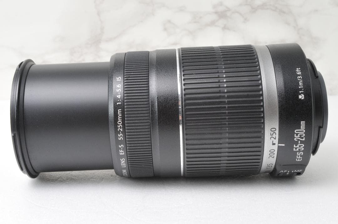 Canon EF-S 55-250mm IS⭐️キャノン望遠レンズ 手ぶれ補正