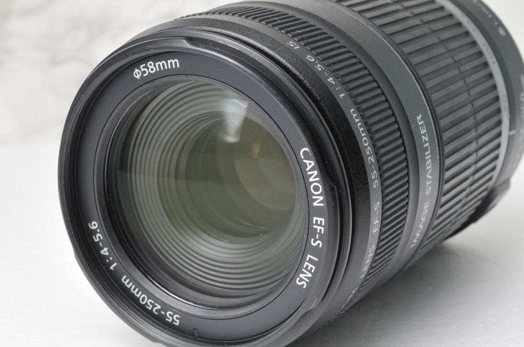 Canon EF-S 55-250mm IS⭐️キャノン望遠レンズ 手ぶれ補正