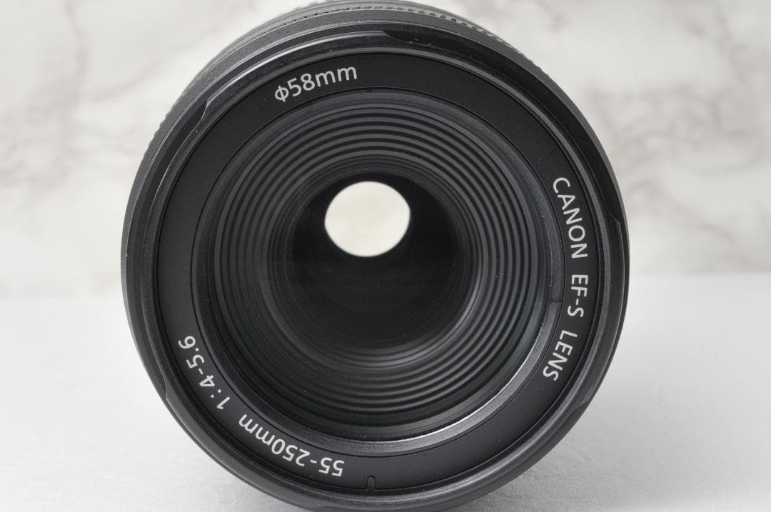 Canon EF-S 55-250mm IS⭐️キャノン望遠レンズ 手ぶれ補正