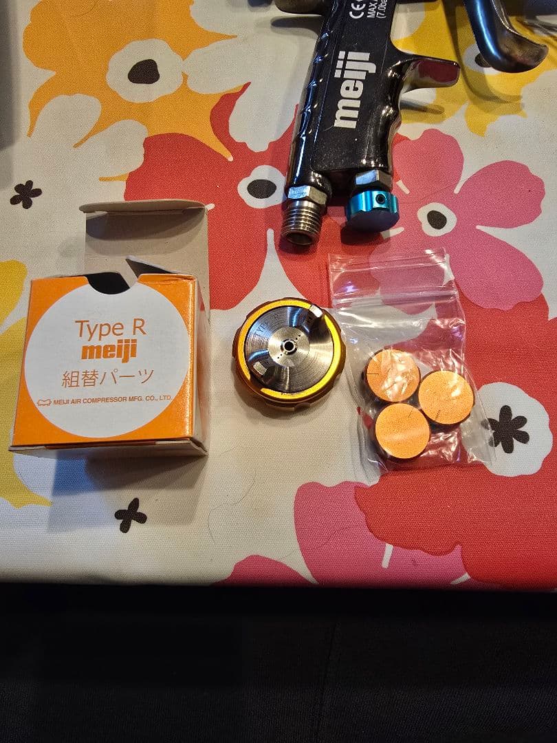 meiji F-ZERO Tyep-R ＋Tyep-Tキャップ　スプレーガン明治