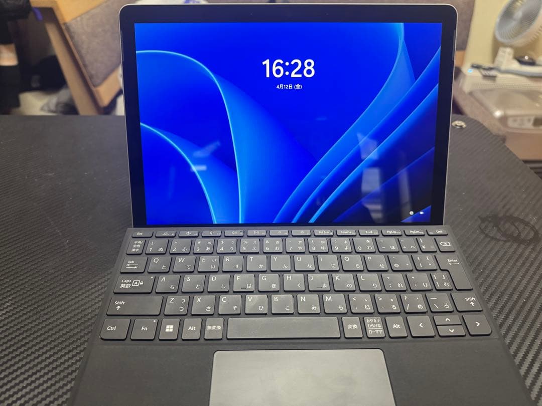 Microsoft Surface Go 本体