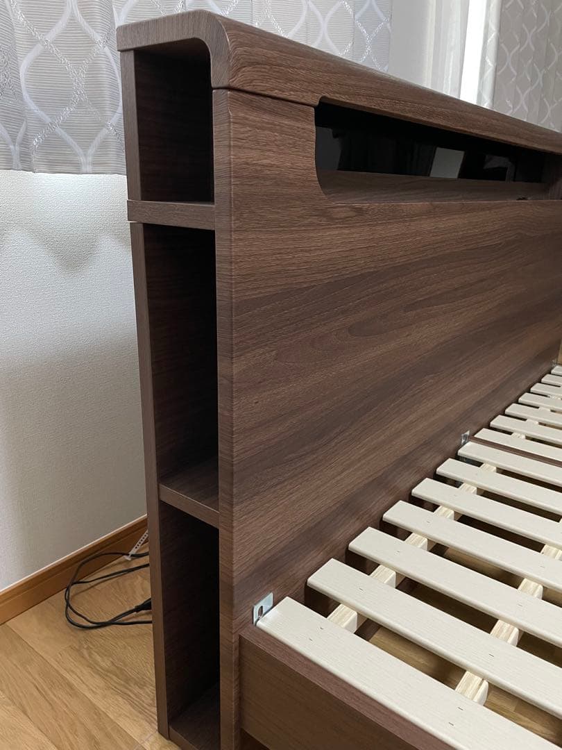 【ニトリ】ダブルベッドフレーム（レッグタイプ）