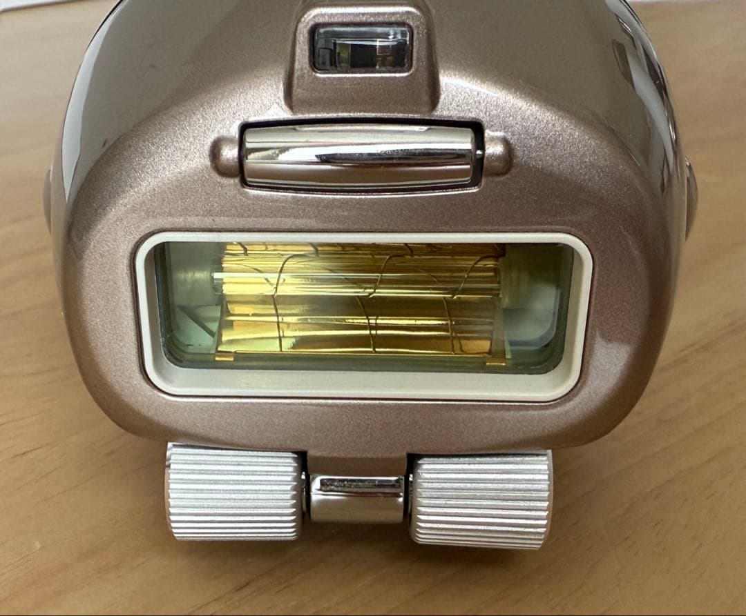 家庭用光美容器　脱毛器　YA−MAN STA-214T