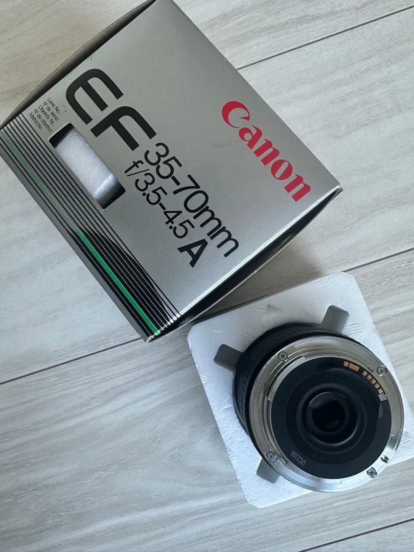 新品未使用　Canon EF 35-70mm f/3.5-4.5 A レンズ