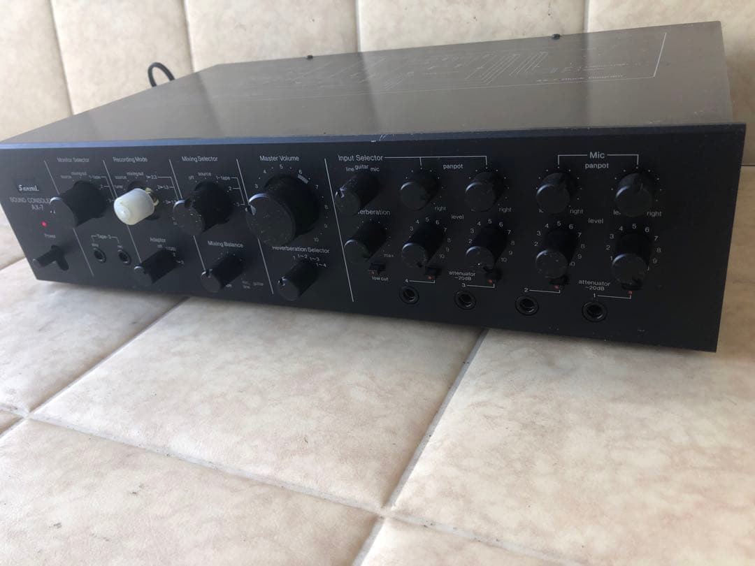 Sansuiサウンドコンソレット「AX-7」(G22)