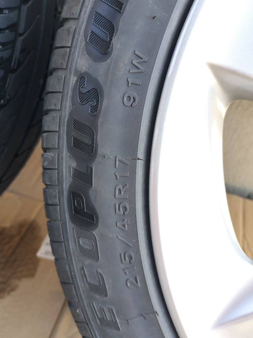 プリウス30　純正17インチ ツーリングホイール