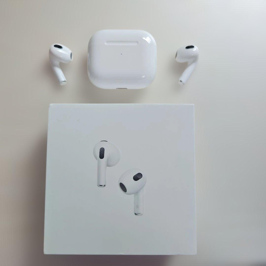 まーく　AirPods