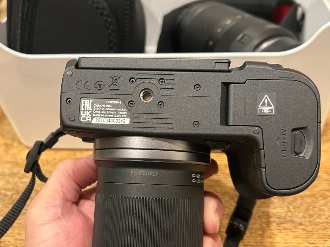 Canon EOS R7 ミラーレス一眼 18-150mmレンズ付き