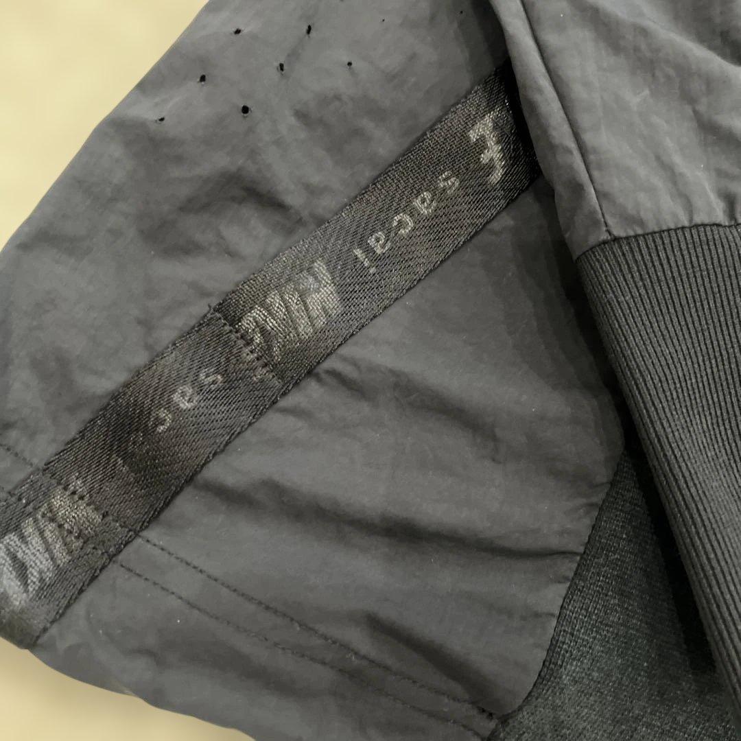 NIKE ✖️sacai ブラック フード付きパーカー　紐なし